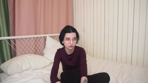 Snapshot of fannyharber chatting on 9, 12, 2024 Mia online show from 9, 12, 2024