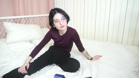 Snapshot of fannyharber chatting on 9, 12, 2024 Mia online show from 9, 12, 2024