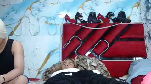 Snapshot of fantastic961397 chatting on 18, 11, 2025 fantastic961397 online show from 18, 11, 2025