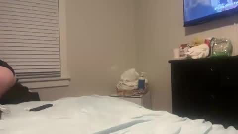 fantasycreampuff666 online show from 2, 12, 2025