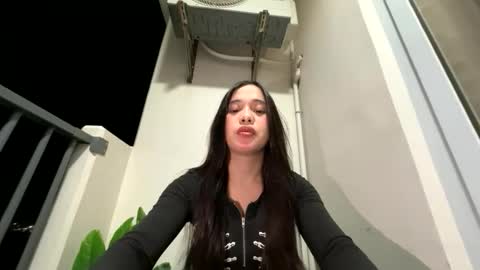 Snapshot of fantasyxbabe chatting on 18, 5, 2026 AMANDA online show from 18, 5, 2026