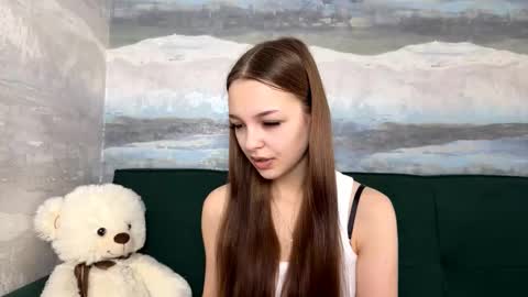 Anna Scovich online show from 15, 11, 2025