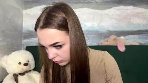 Anna Scovich online show from 17, 11, 2025