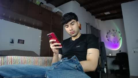 farid_24 online show from 5, 4, 2026