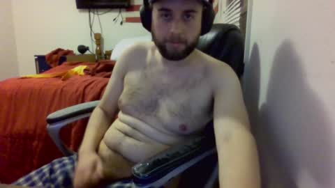 Snapshot of farmboy2398 chatting on 21, 12, 2024 farmboy2398 online show from 21, 12, 2024