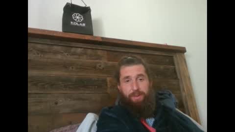 Snapshot of farmerboyart chatting on 16, 4, 2026 farmerboyart online show from 16, 4, 2026