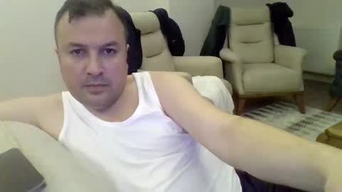 faryali44 online show from 19, 4, 2026