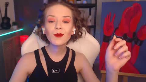 Fascinating   Eyes online show from 7, 3, 2025