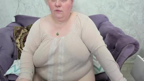 fashiona online show from 27, 2, 2025