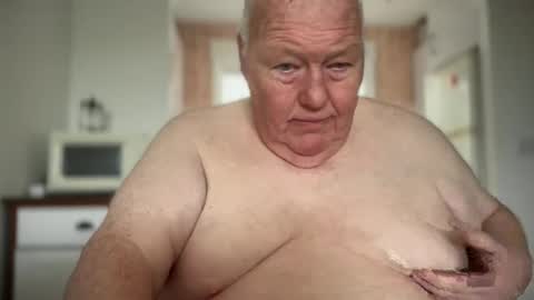 fatslutcutey online show from 1, 1, 2025