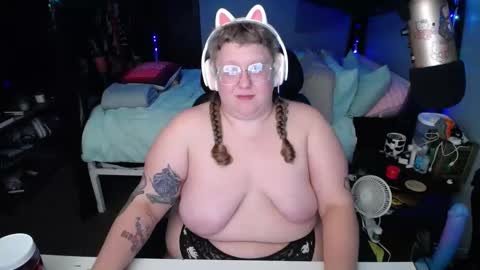 FatVeronica online show from 16, 2, 2025