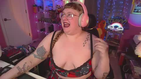 FatVeronica online show from 5, 2, 2026