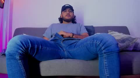 favid95 online show from 1, 12, 2025