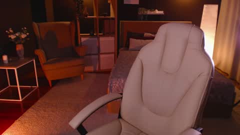 Fay online show from 5, 12, 2024