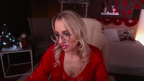 Fay online show from 10, 12, 2024