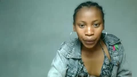 Snapshot of fayence09 chatting on 9, 9, 2025 fayence09 online show from 9, 9, 2025