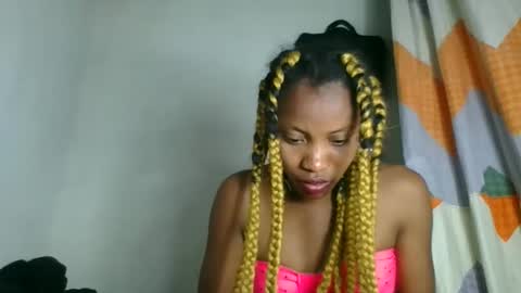 Snapshot of fayence09 chatting on 4, 10, 2025 fayence09 online show from 4, 10, 2025