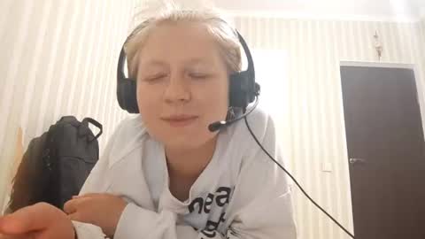 Snapshot of faymicale chatting on 16, 6, 2026 Jenny online show from 16, 6, 2026