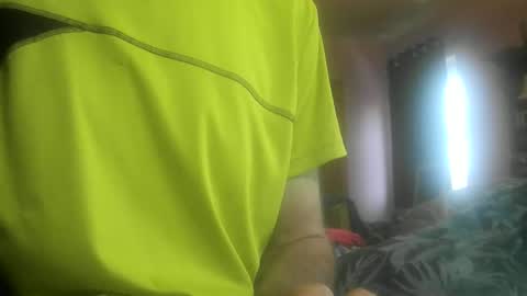 Snapshot of feardubh chatting on 27, 12, 2024 feardubh online show from 27, 12, 2024