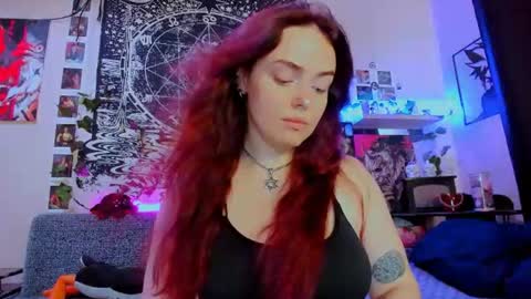 Snapshot of fearlessdiva_x chatting on 18, 7, 2026 Diva online show from 18, 7, 2026