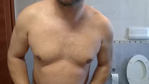 Snapshot of fede2985 chatting on 1, 1, 2025 Fede online show from 1, 1, 2025