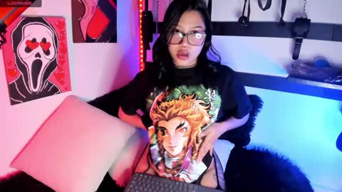 Snapshot of feel_the_touch chatting on 23, 1, 2025 feel_the_touch online show from 23, 1, 2025