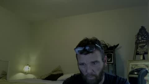 Snapshot of feelgoodnu chatting on 21, 11, 2025 PullouProblems online show from 21, 11, 2025