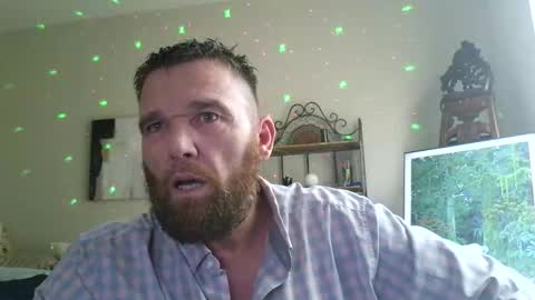 Snapshot of feelgoodnu chatting on 10, 1, 2026 PullouProblems online show from 10, 1, 2026