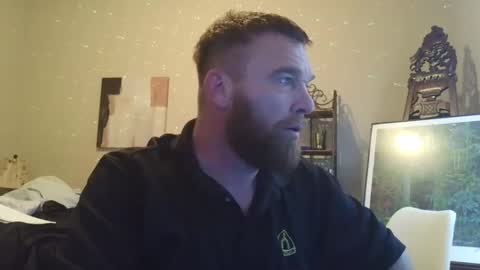 Snapshot of feelgoodnu chatting on 12, 1, 2026 PullouProblems online show from 12, 1, 2026