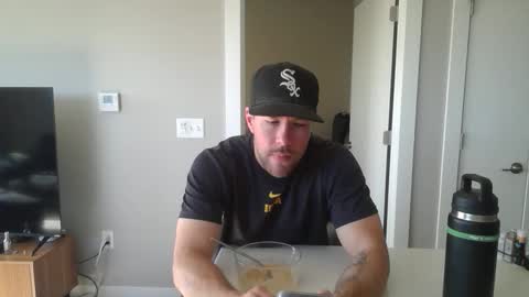 Snapshot of feetlovergh2 chatting on 13, 5, 2026 Ethan Slayher online show from 13, 5, 2026
