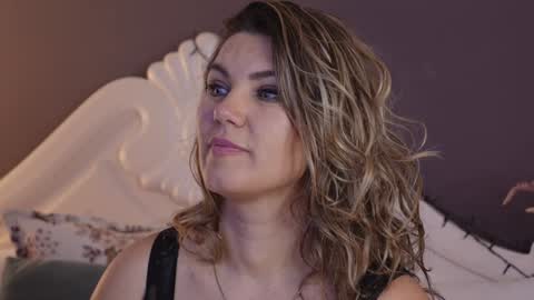 Snapshot of feliciakrige chatting on 1, 2, 2025 FeliciaKrige online show from 1, 2, 2025