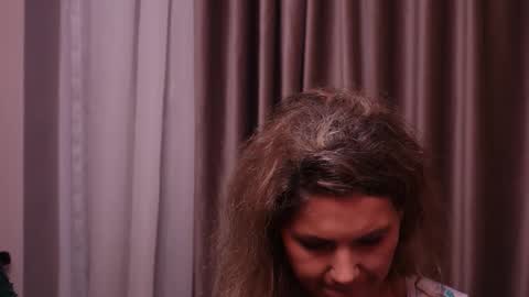 Snapshot of feliciakrige chatting on 8, 10, 2025 FeliciaKrige online show from 8, 10, 2025