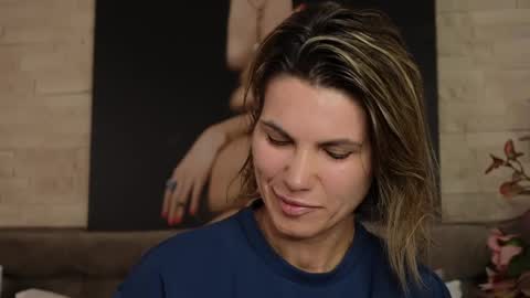Snapshot of feliciakrige chatting on 17, 4, 2026 FeliciaKrige online show from 17, 4, 2026