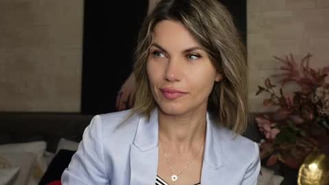 Snapshot of feliciakrige chatting on 4, 5, 2026 FeliciaKrige online show from 4, 5, 2026