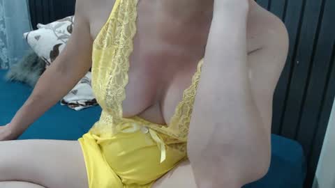 Felina Hot online show from 5, 1, 2025