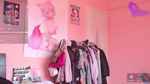 Snapshot of felinexoxo chatting on 17, 12, 2025 FELINE online show from 17, 12, 2025