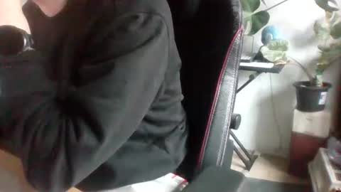 fem_alice_louis_dom online show from 18, 11, 2025