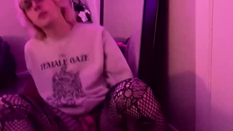 Snapshot of femboypixie chatting on 18, 5, 2026 That Lewd Femboy online show from 18, 5, 2026