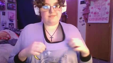 femcelsam online show from 6, 4, 2026