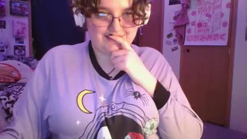 femcelsam online show from 6, 4, 2026