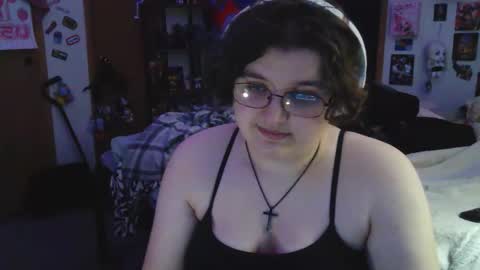 femcelsam online show from 13, 4, 2026