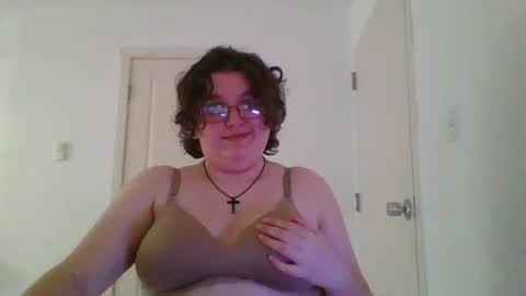 Snapshot of femcelsam chatting on 3, 8, 2026 femcelsam online show from 3, 8, 2026