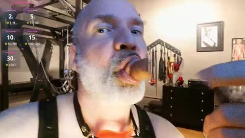 Piggy online show from 11, 3, 2025