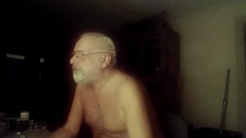 Snapshot of femdom_sub chatting on 7, 1, 2025 femdom_sub online show from 7, 1, 2025