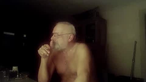 Snapshot of femdom_sub chatting on 8, 1, 2025 femdom_sub online show from 8, 1, 2025