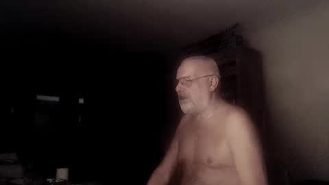 Snapshot of femdom_sub chatting on 16, 1, 2025 femdom_sub online show from 16, 1, 2025