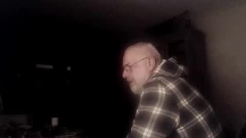 Snapshot of femdom_sub chatting on 18, 1, 2025 femdom_sub online show from 18, 1, 2025