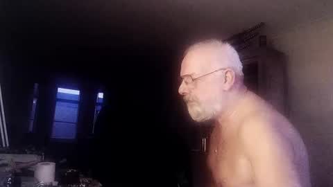 Snapshot of femdom_sub chatting on 31, 1, 2025 femdom_sub online show from 31, 1, 2025