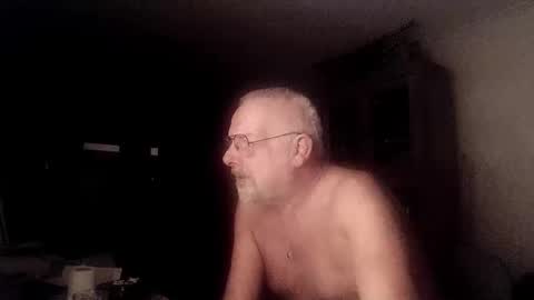 Snapshot of femdom_sub chatting on 24, 2, 2025 femdom_sub online show from 24, 2, 2025