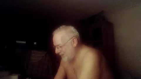 Snapshot of femdom_sub chatting on 8, 3, 2025 femdom_sub online show from 8, 3, 2025